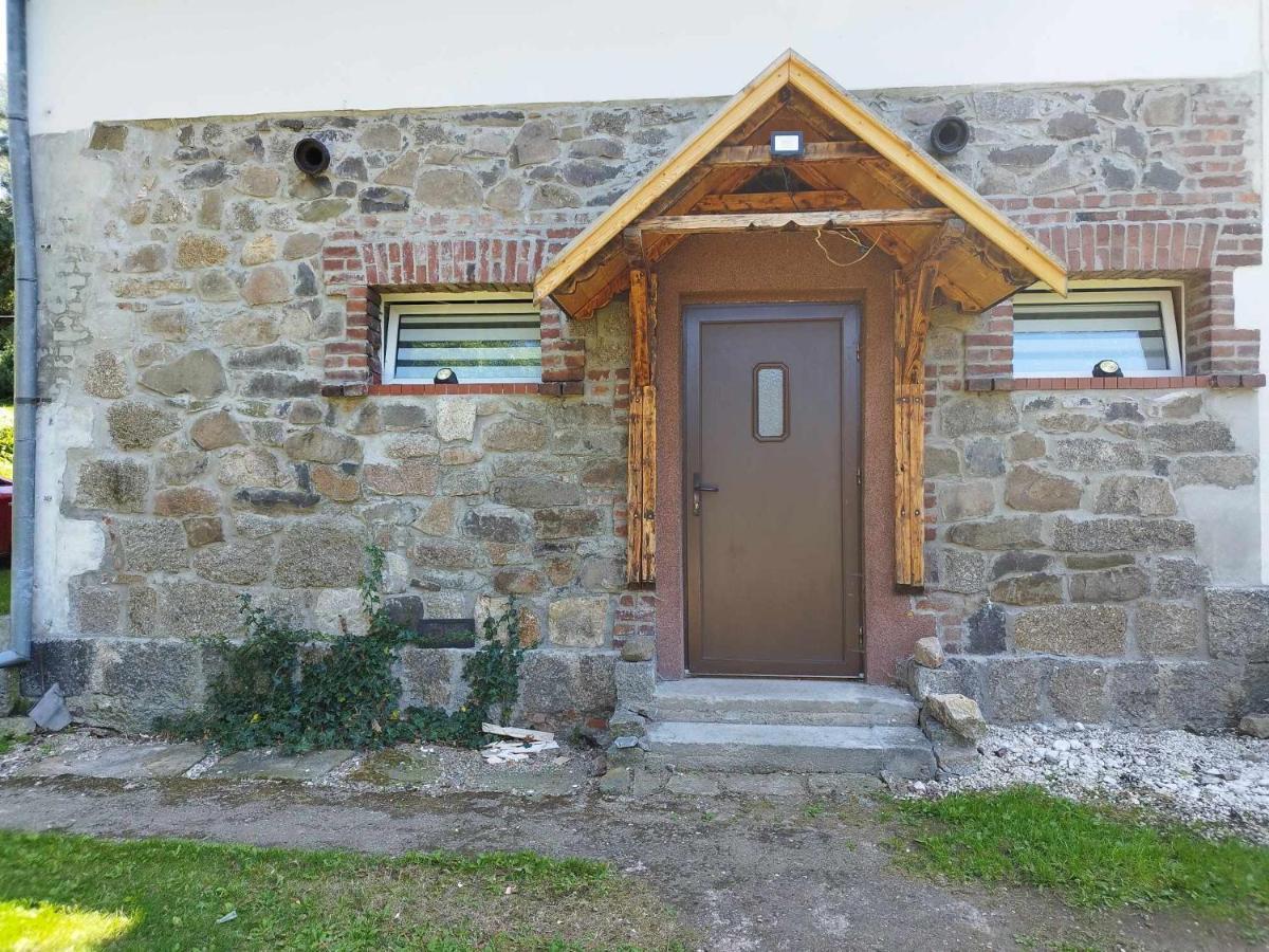 Apartamenty - Stara Stajnia - Na Krancu Swiata Miłków Eksteriør billede