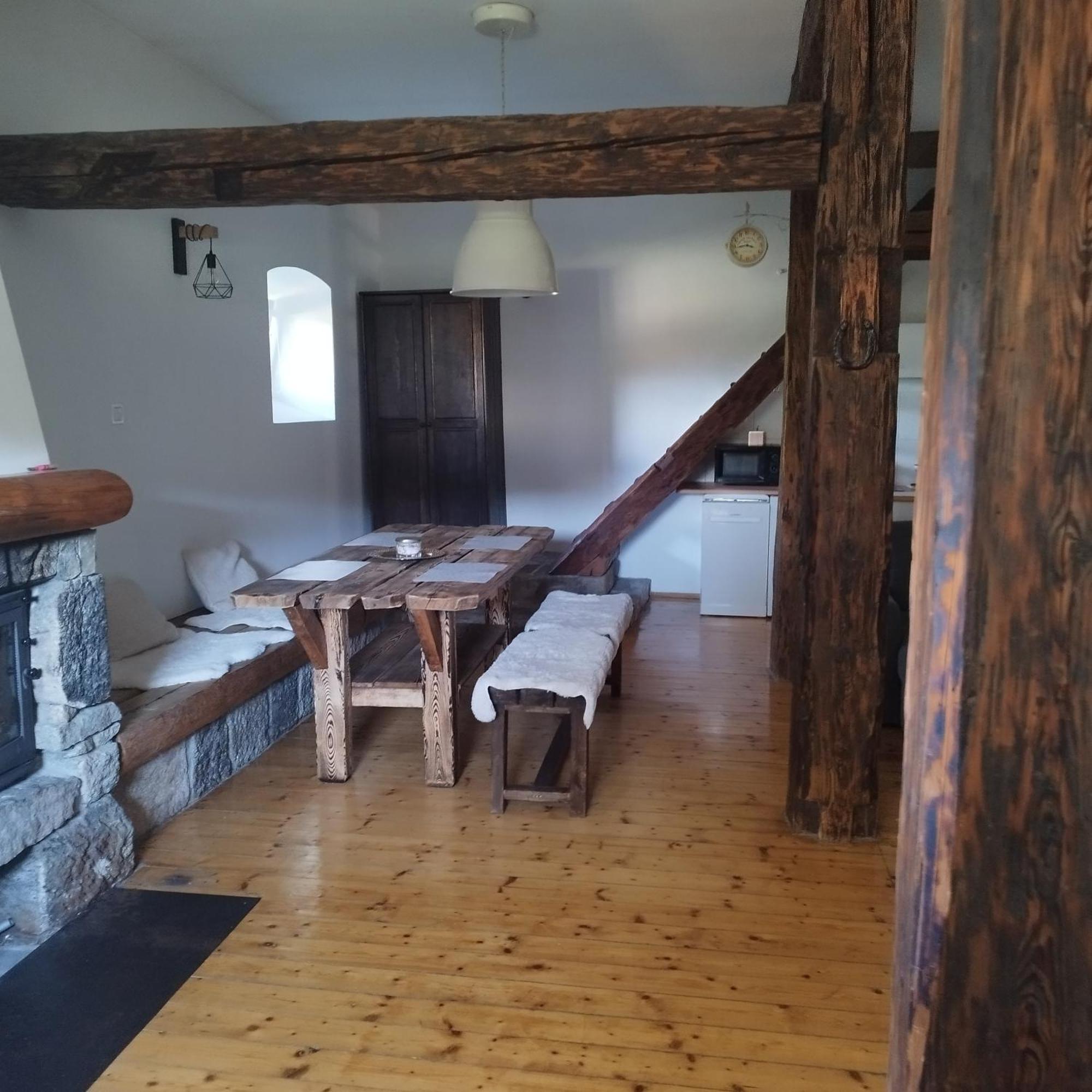 Apartamenty - Stara Stajnia - Na Krancu Swiata Miłków Eksteriør billede