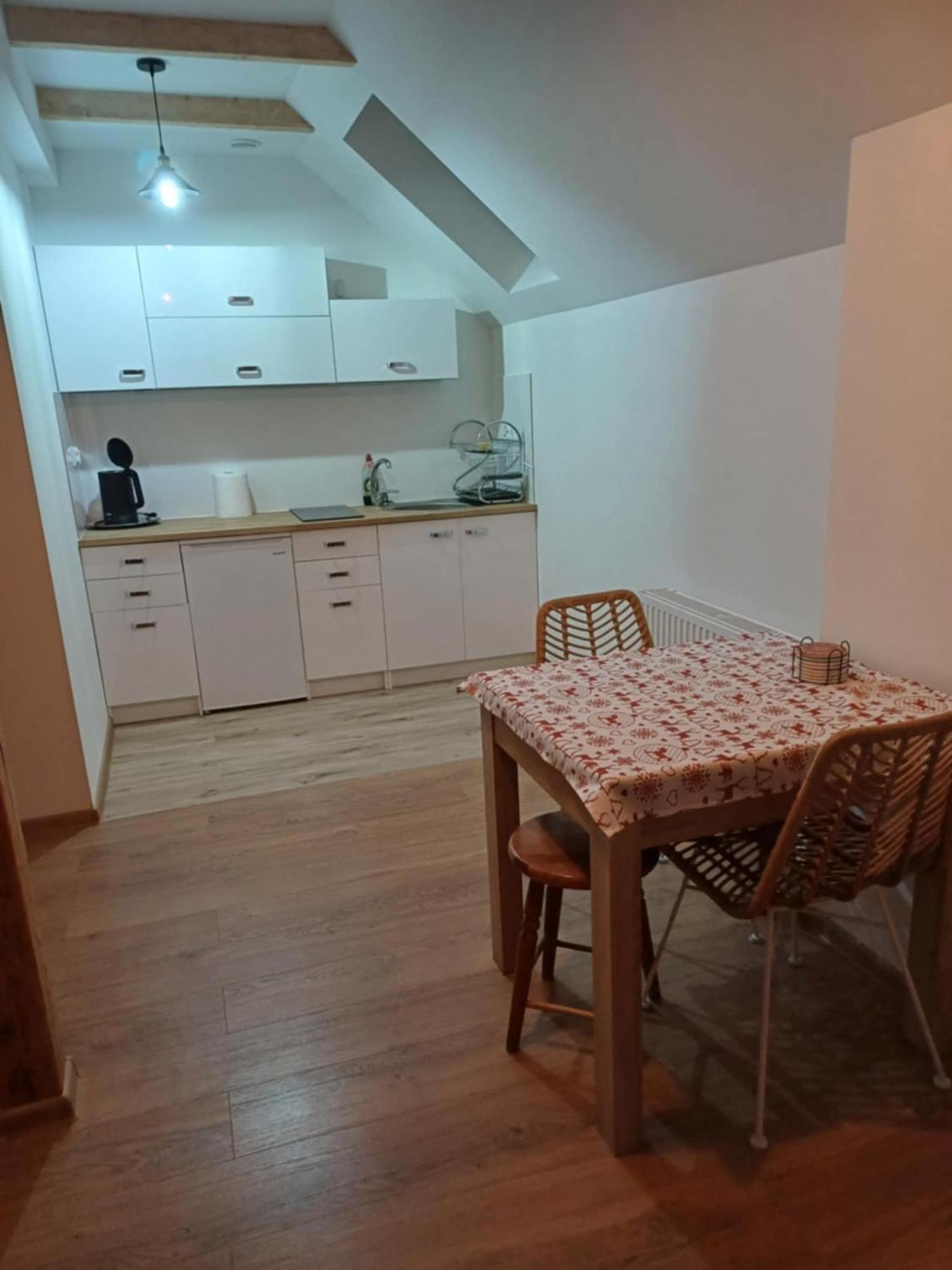 Apartamenty - Stara Stajnia - Na Krancu Swiata Miłków Eksteriør billede
