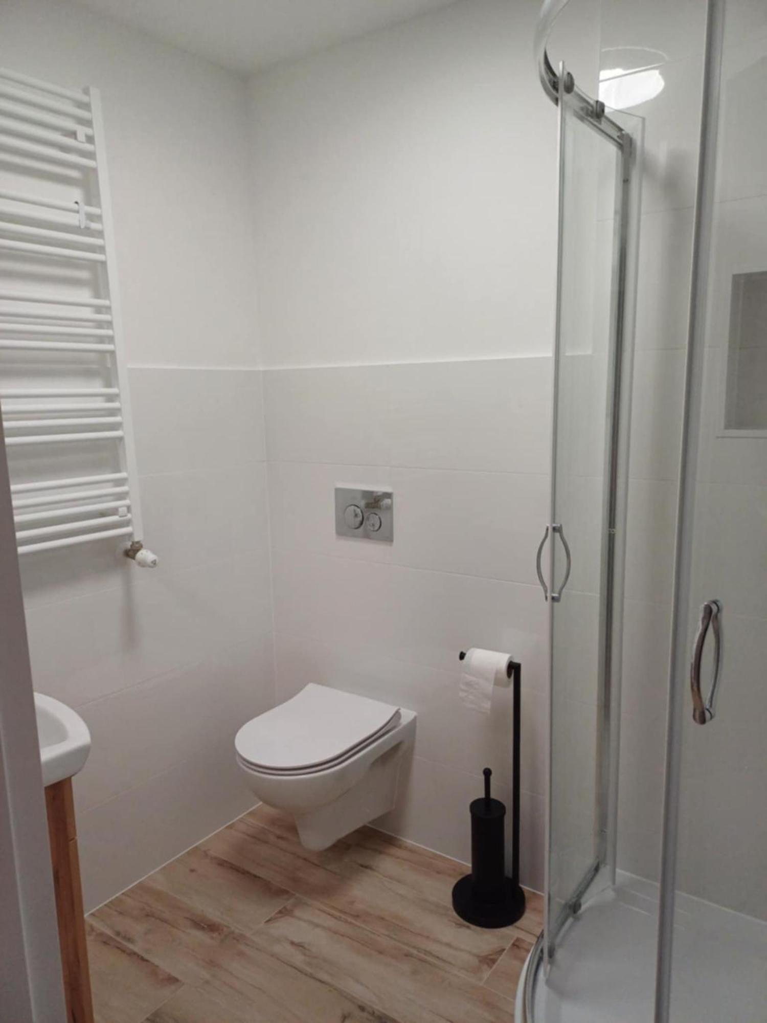 Apartamenty - Stara Stajnia - Na Krancu Swiata Miłków Eksteriør billede